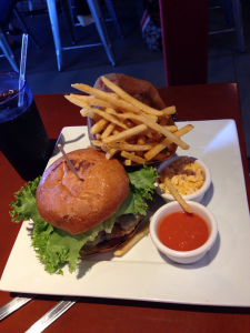Carnitas Snack Shack Burger (9-12-2014)
