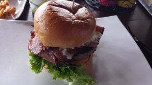 Annys Fine Burger Pastrami Burger (12-12-2015)