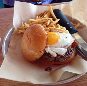 Grub Burger Bar Morning Glory Burger (8-30-2016)